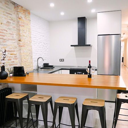 Espacioso Apartamento En El Centro De Pamplona Kültér fotó